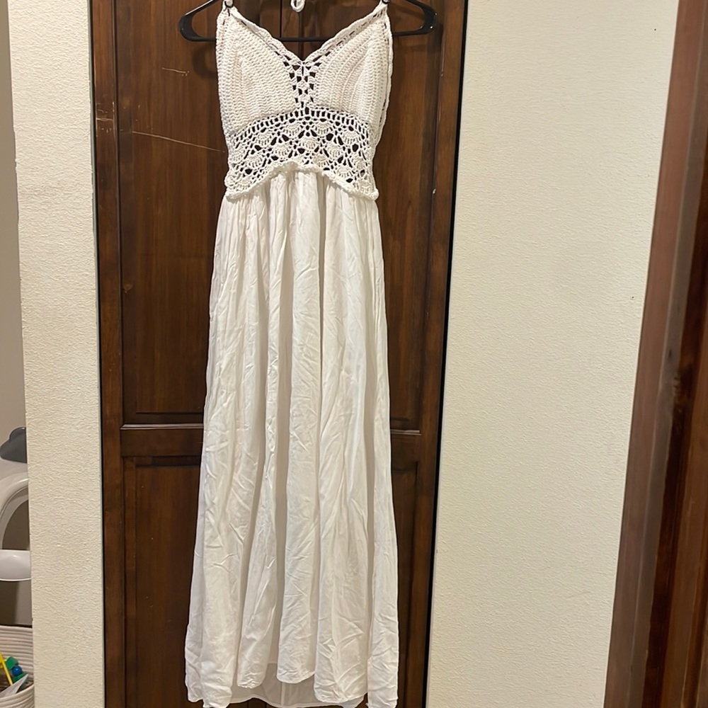 Macrame flowy white dress